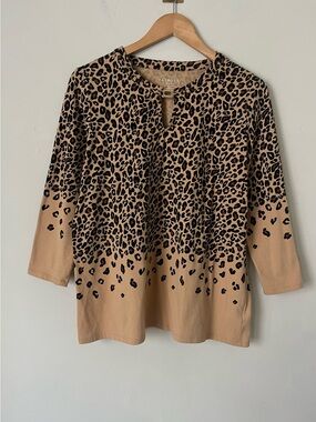 Talbots Woman Leopard Print Keyhole Top Brown Tan Animal 3/4 Sleeve Size X